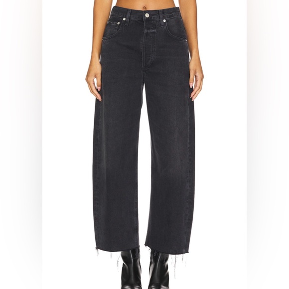 Citizens Of Humanity Denim - Citizens of Humanity Ayla Crop Size 27 black